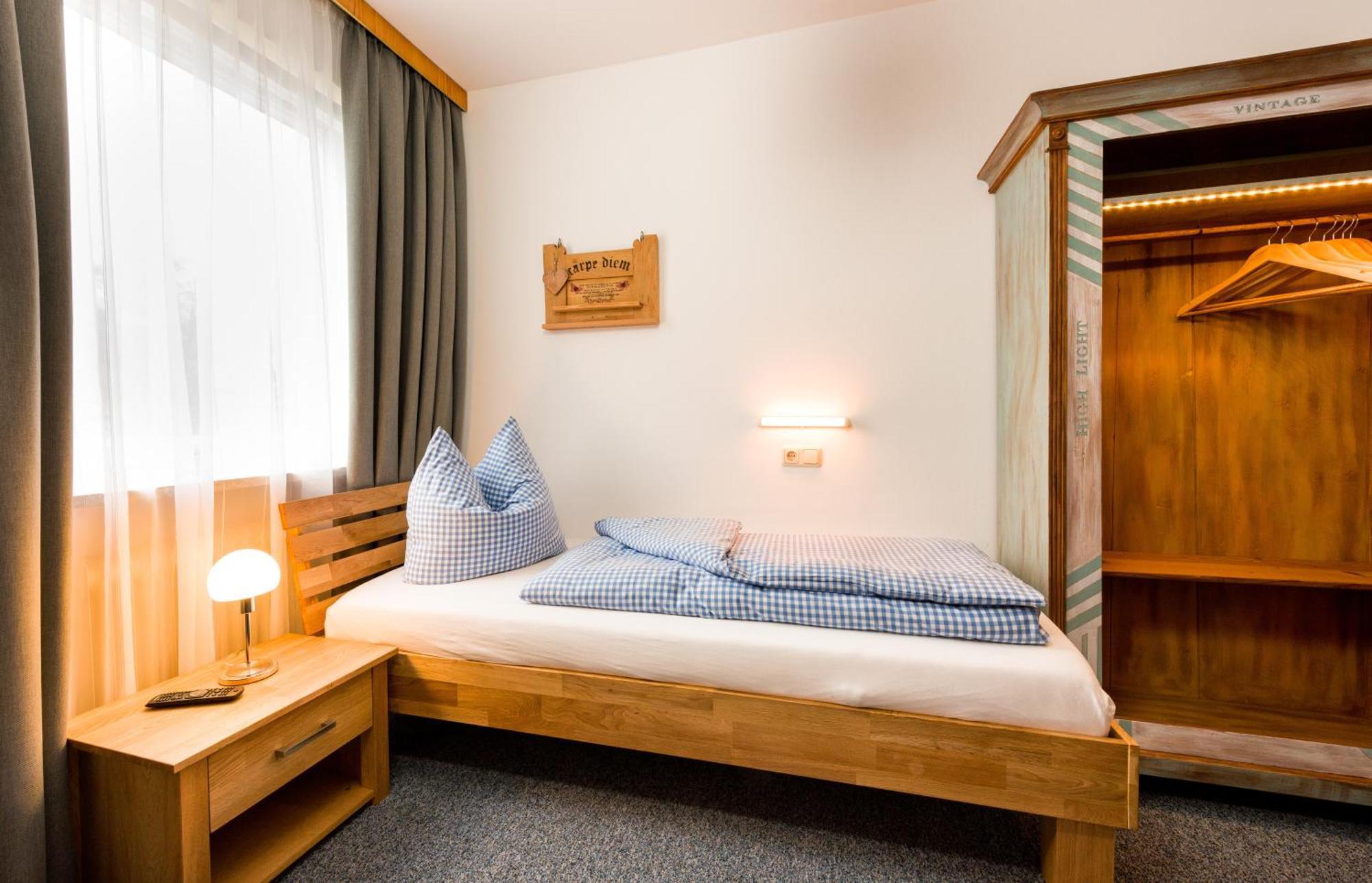 Hotel Muehler Hof Doktor Schwarzkopf-Siedlung Zimmer foto